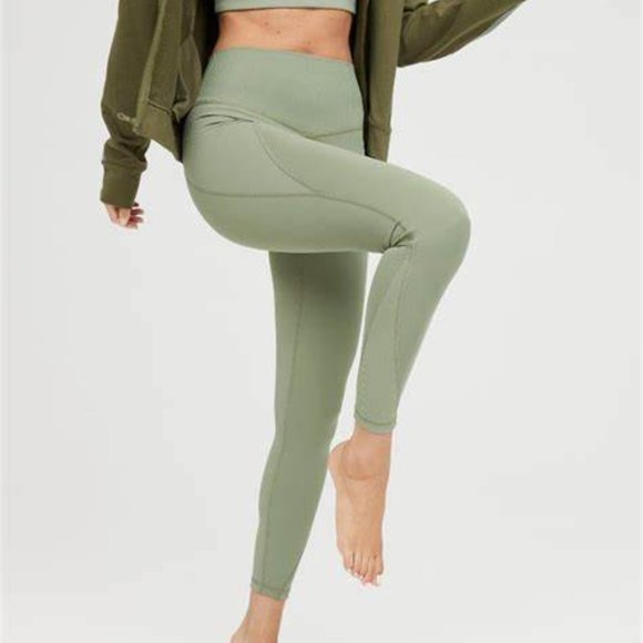 aerie Pants - NWOT aerie- Goals 7/8 Legging